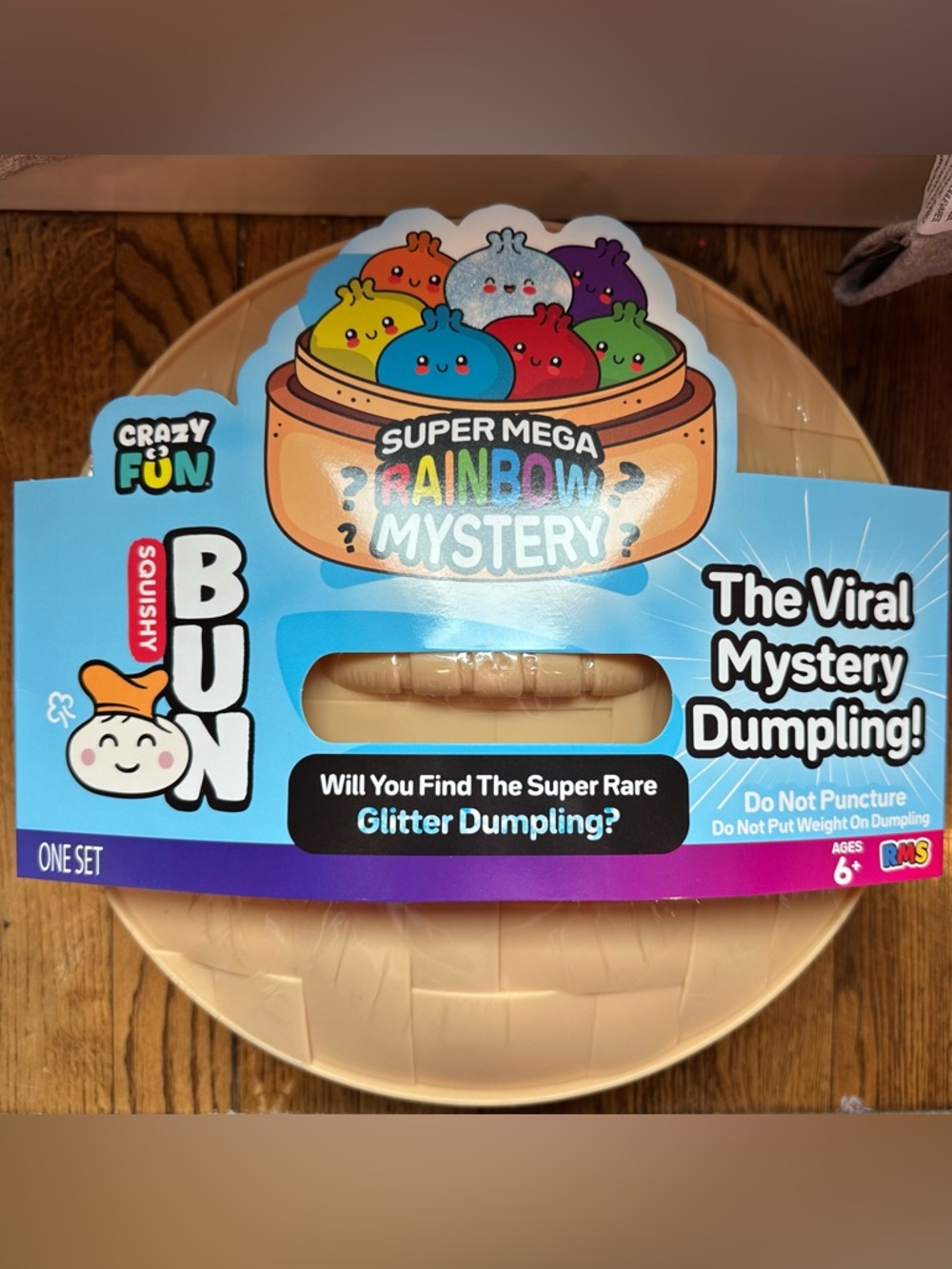 HUGE Crazy Fun ULTRA RARE SUPER MEGA Viral Dumpling Mystery Squishy Bao Bun NWT